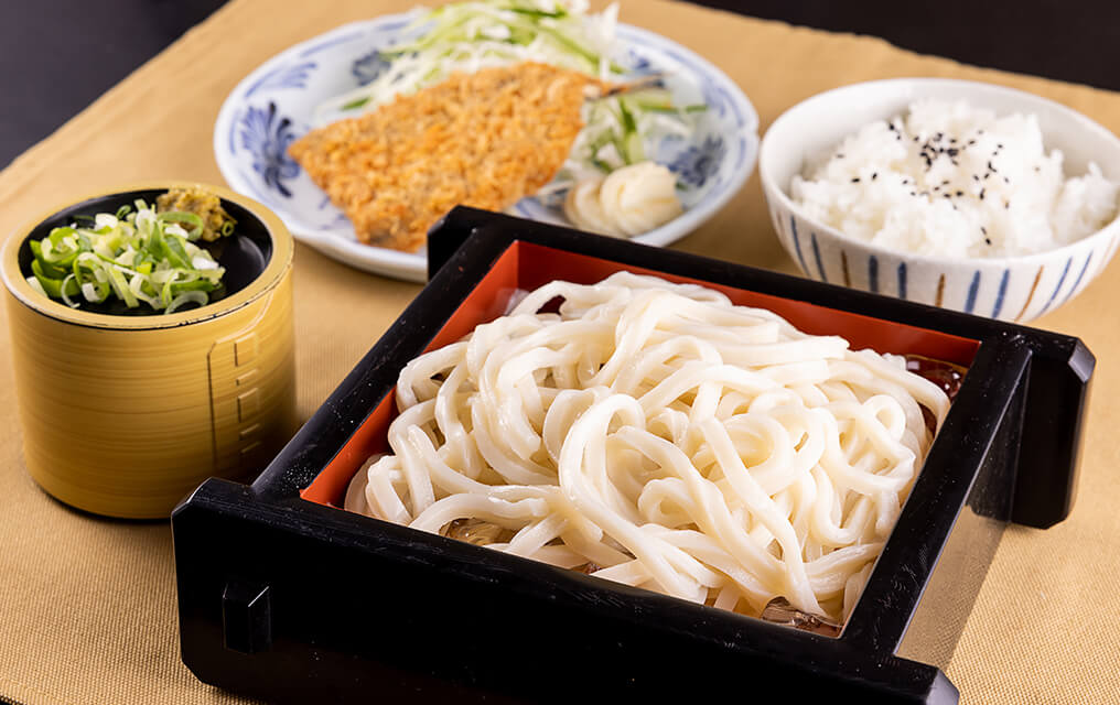ざるうどん定食